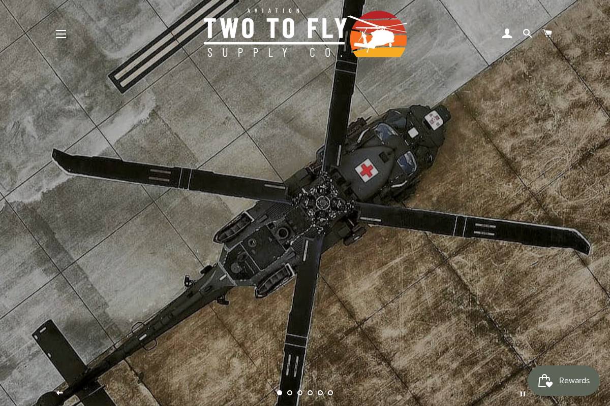 twotofly.net homepage screenshot