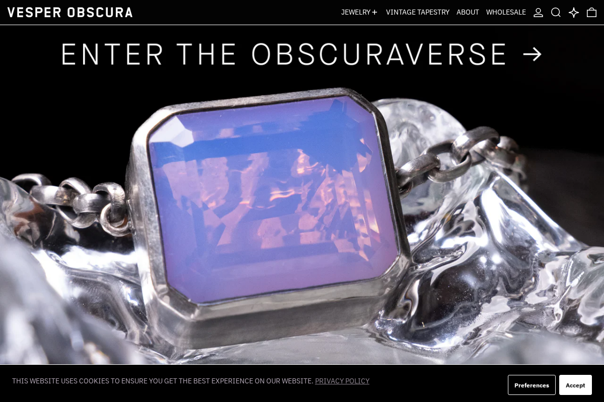 mia vesper homepage screenshot