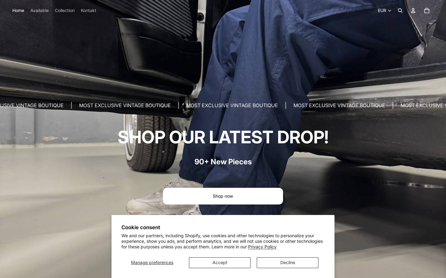 youngandrichclo.com homepage screenshot
