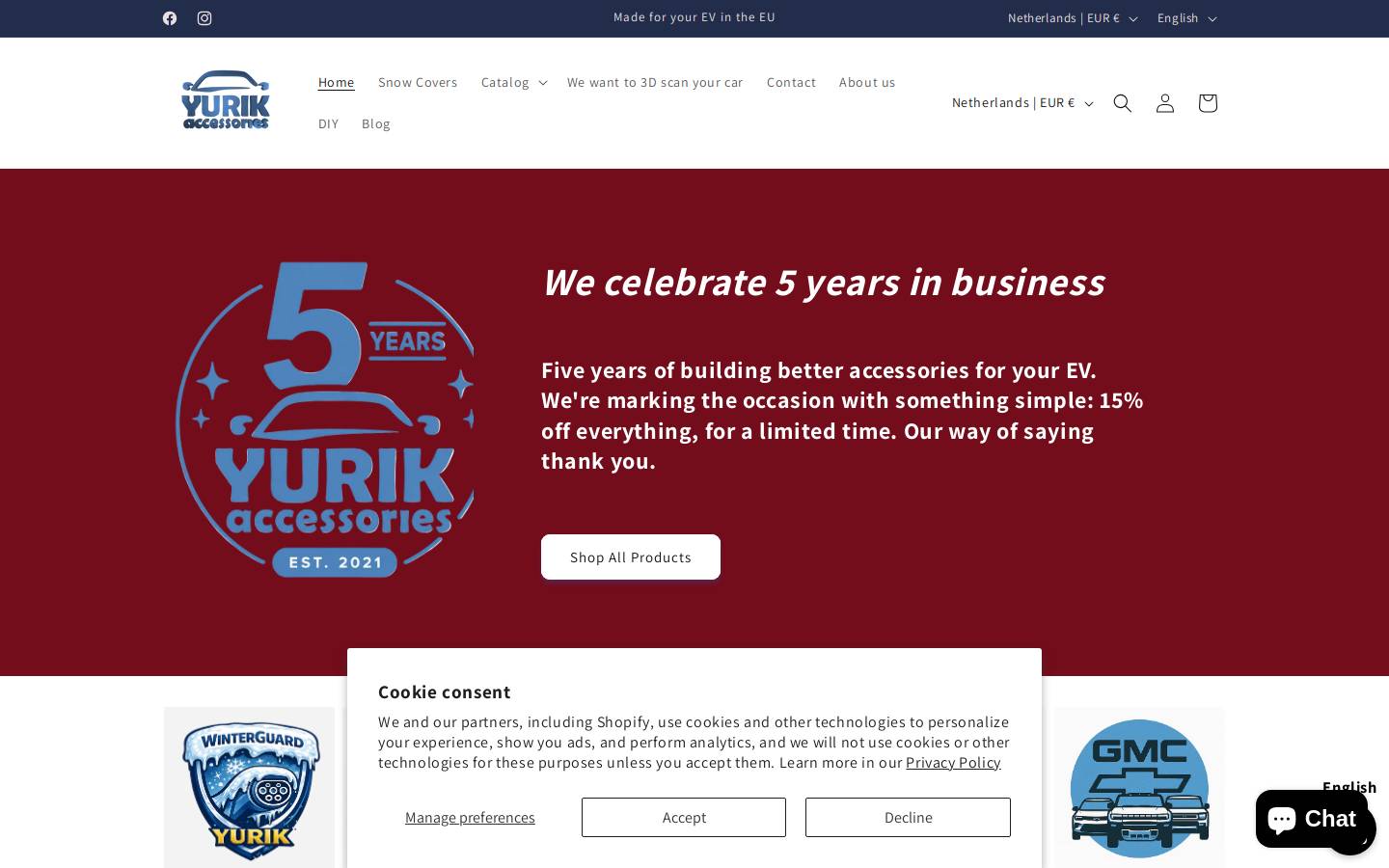 YURIK Accessories homepage screenshot