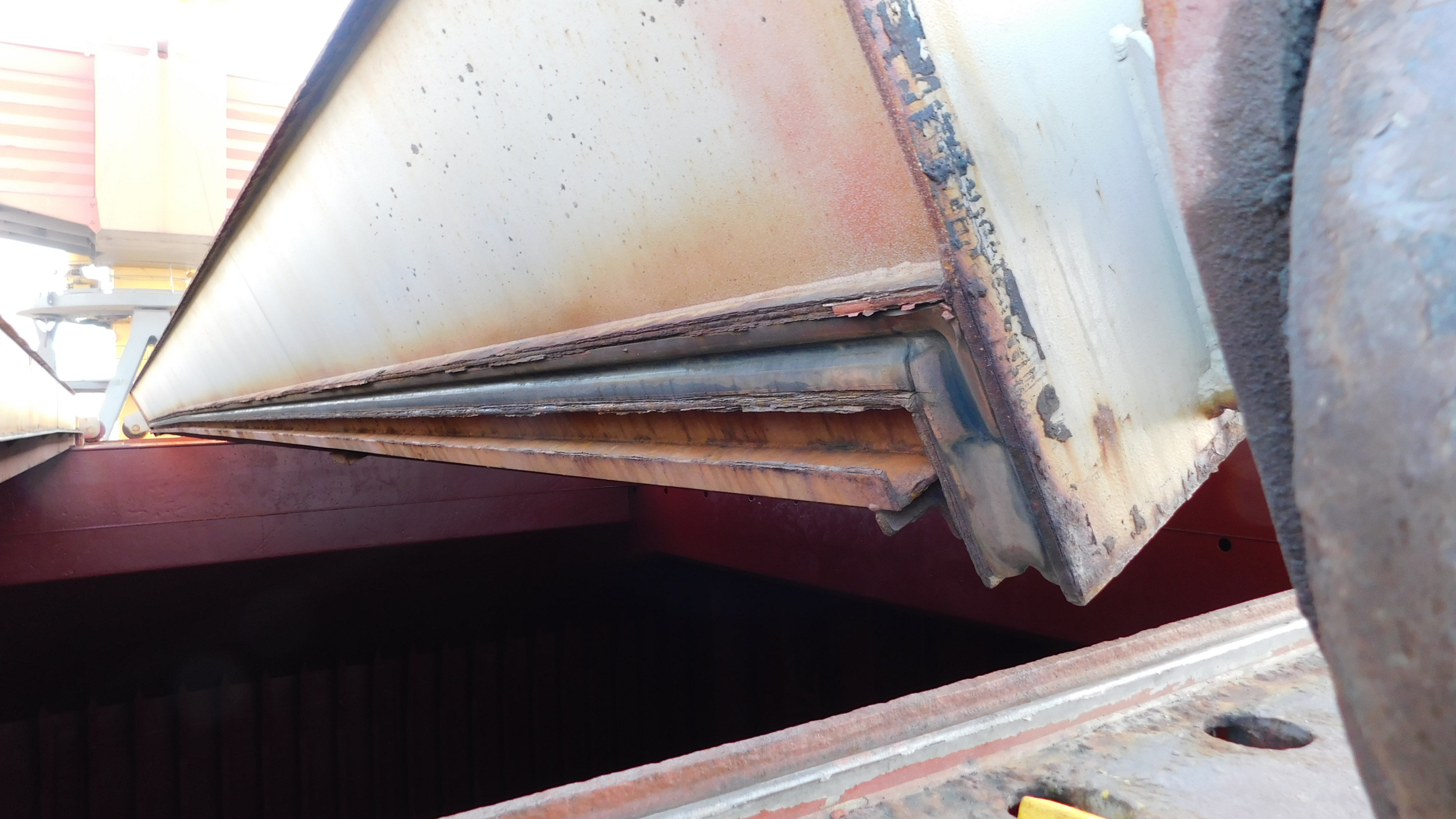 Hatch Cover split joint rubber seal