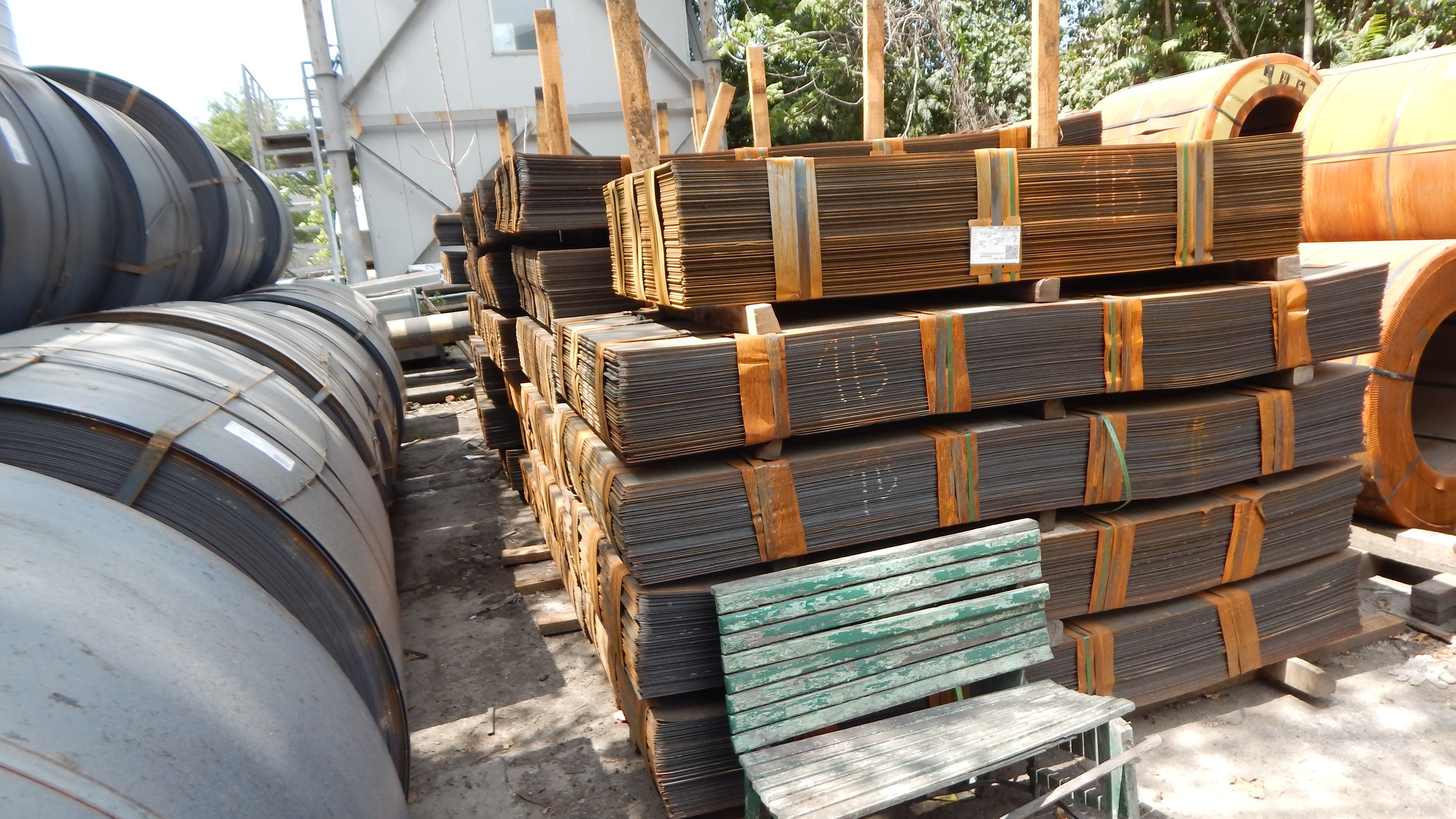 Hot rolled sheets at the open storage