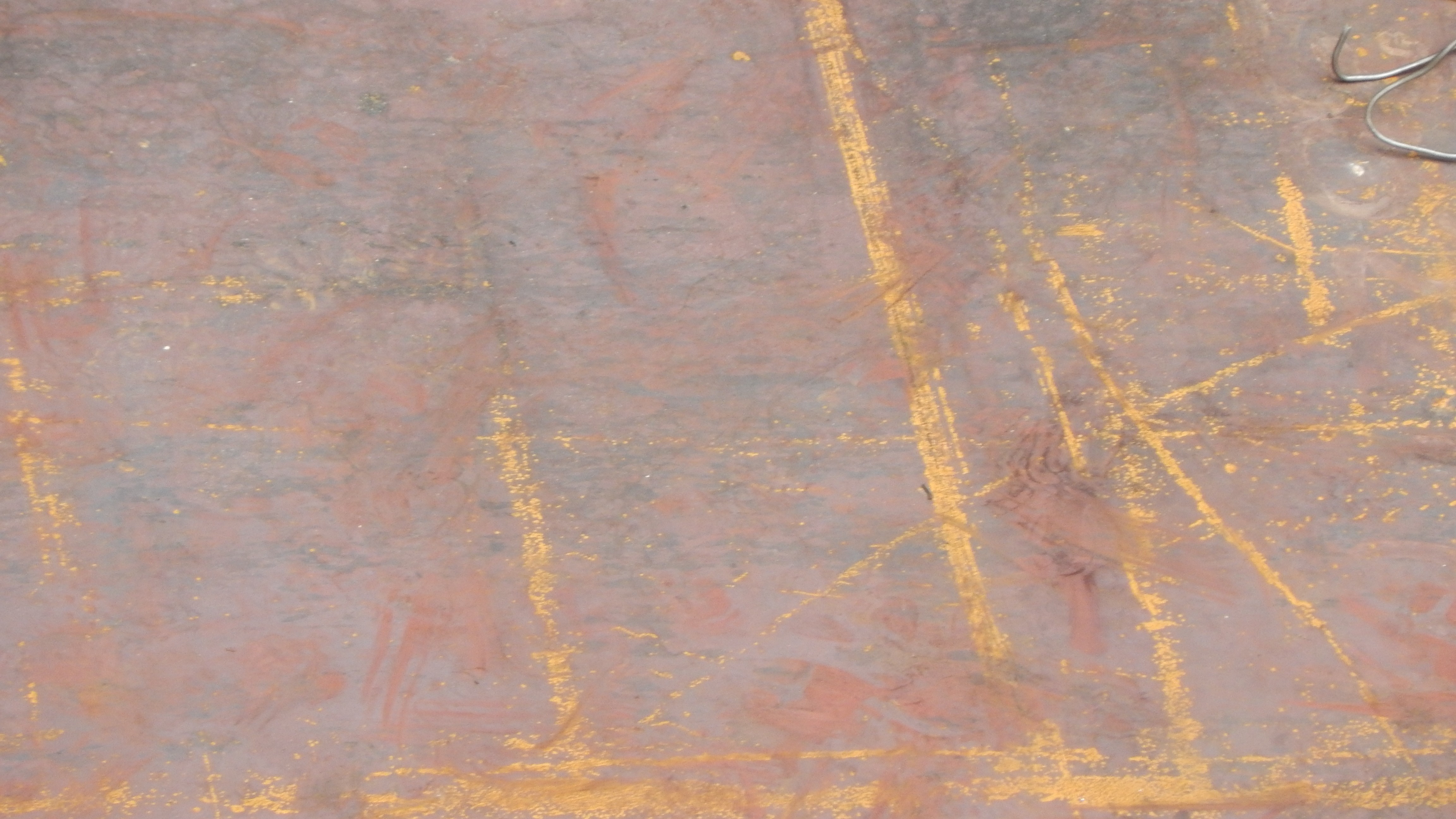 Surface rust condition of hot rolled plate - partly rust stained