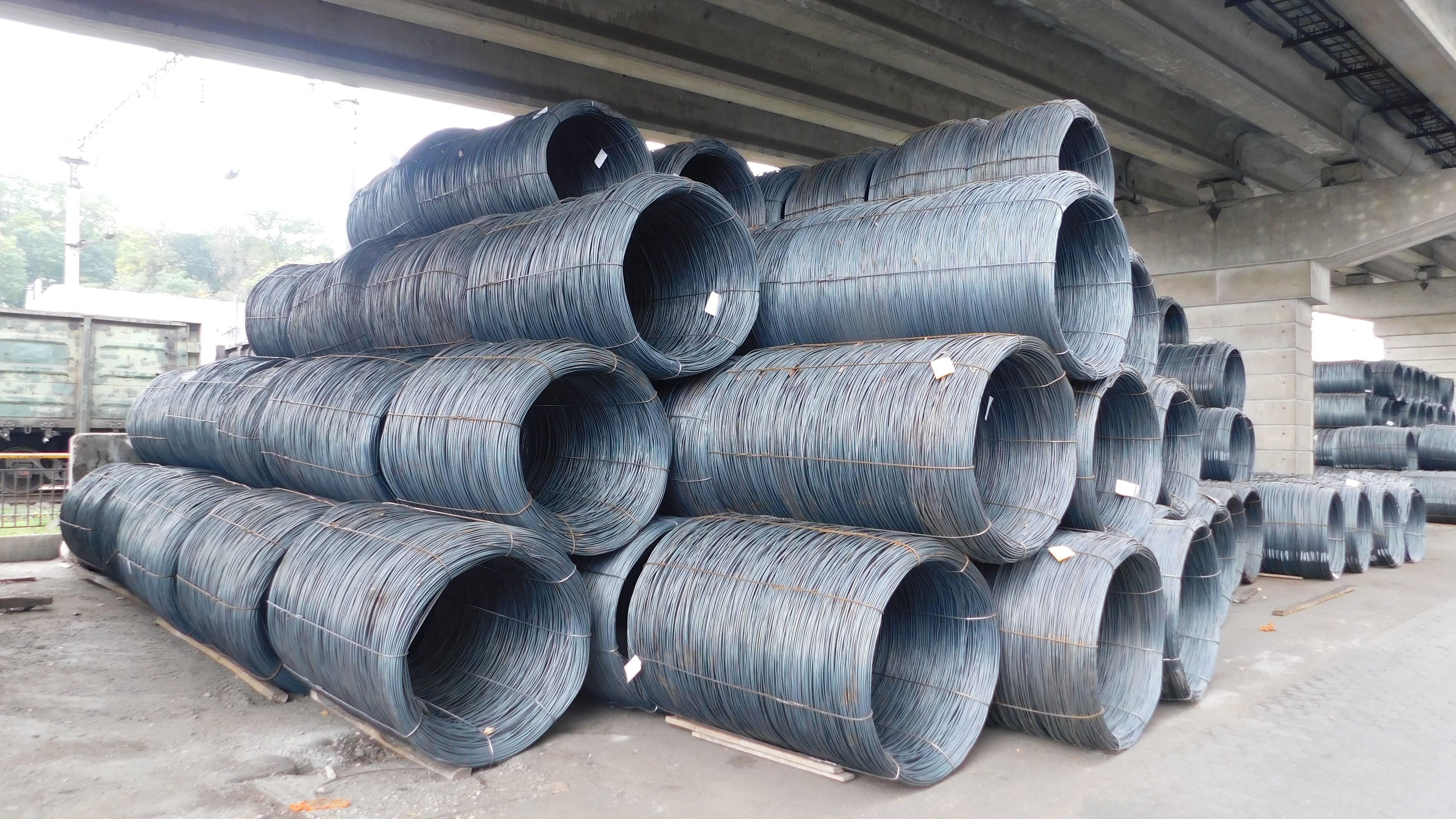 Wire rods at the open storage