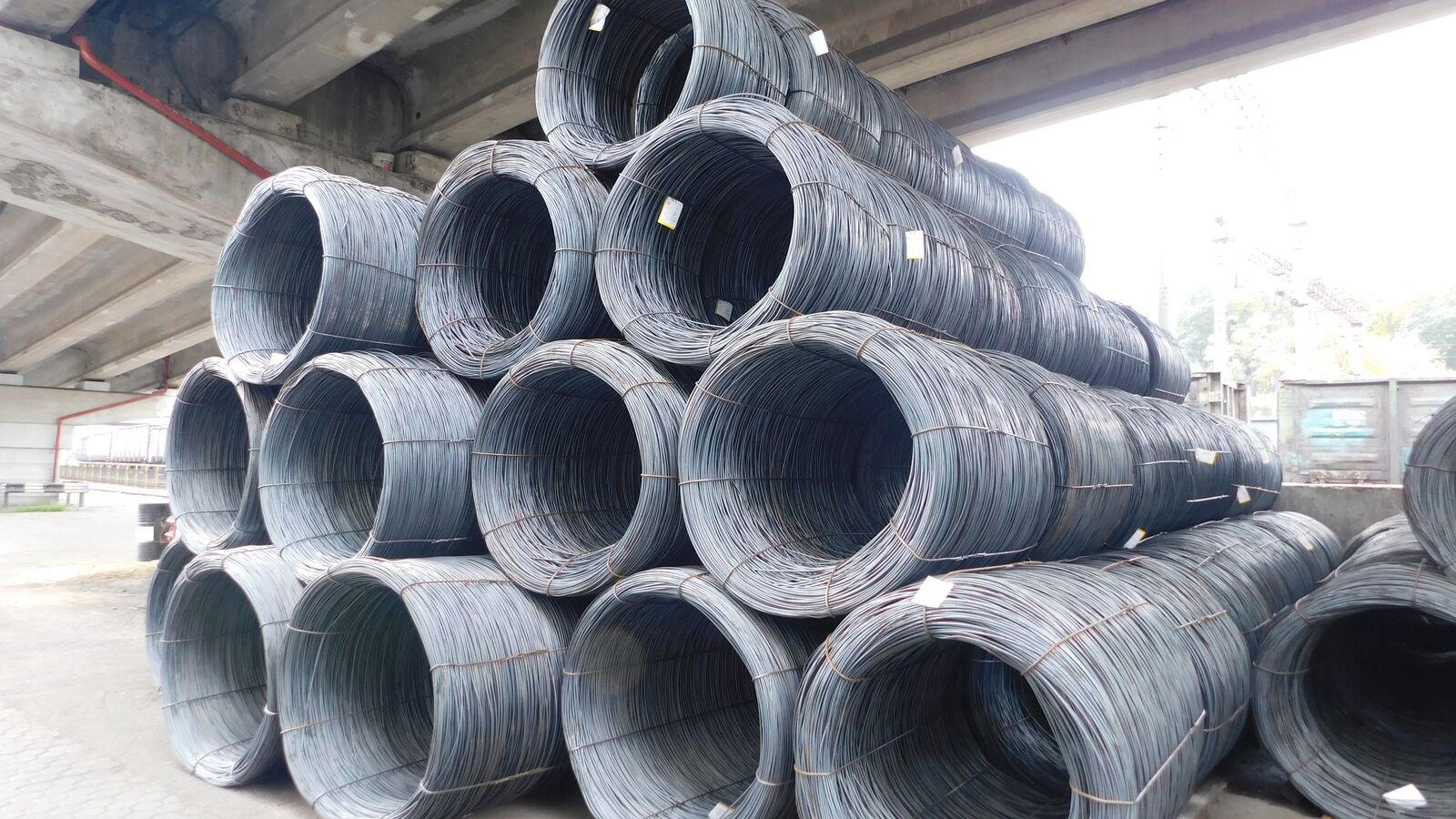 Wire rods at the open storage