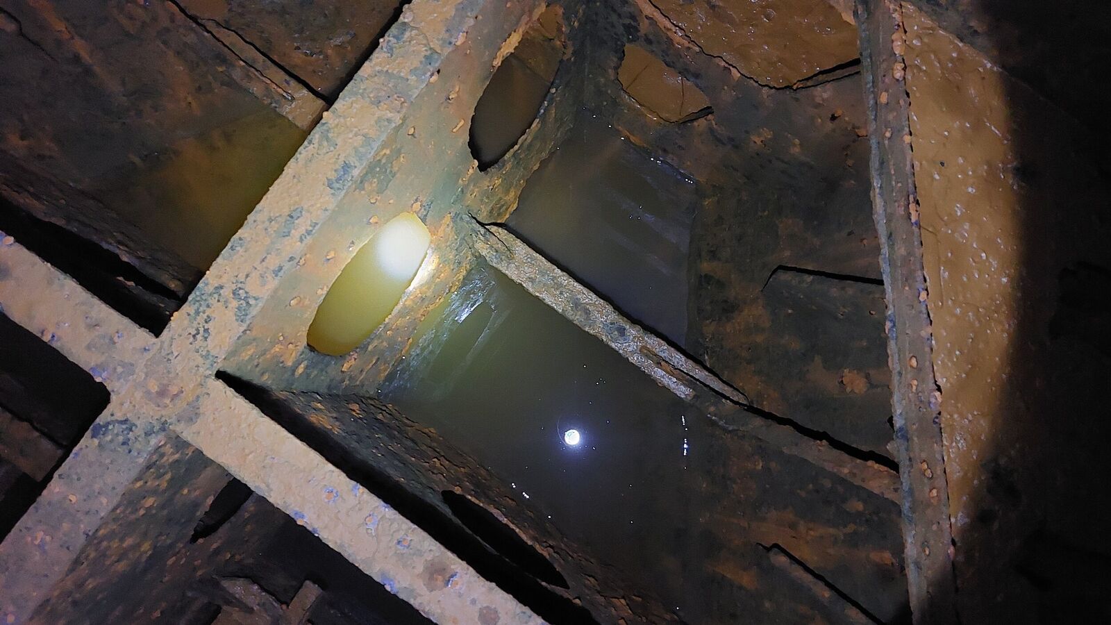 Water ballast tank condition