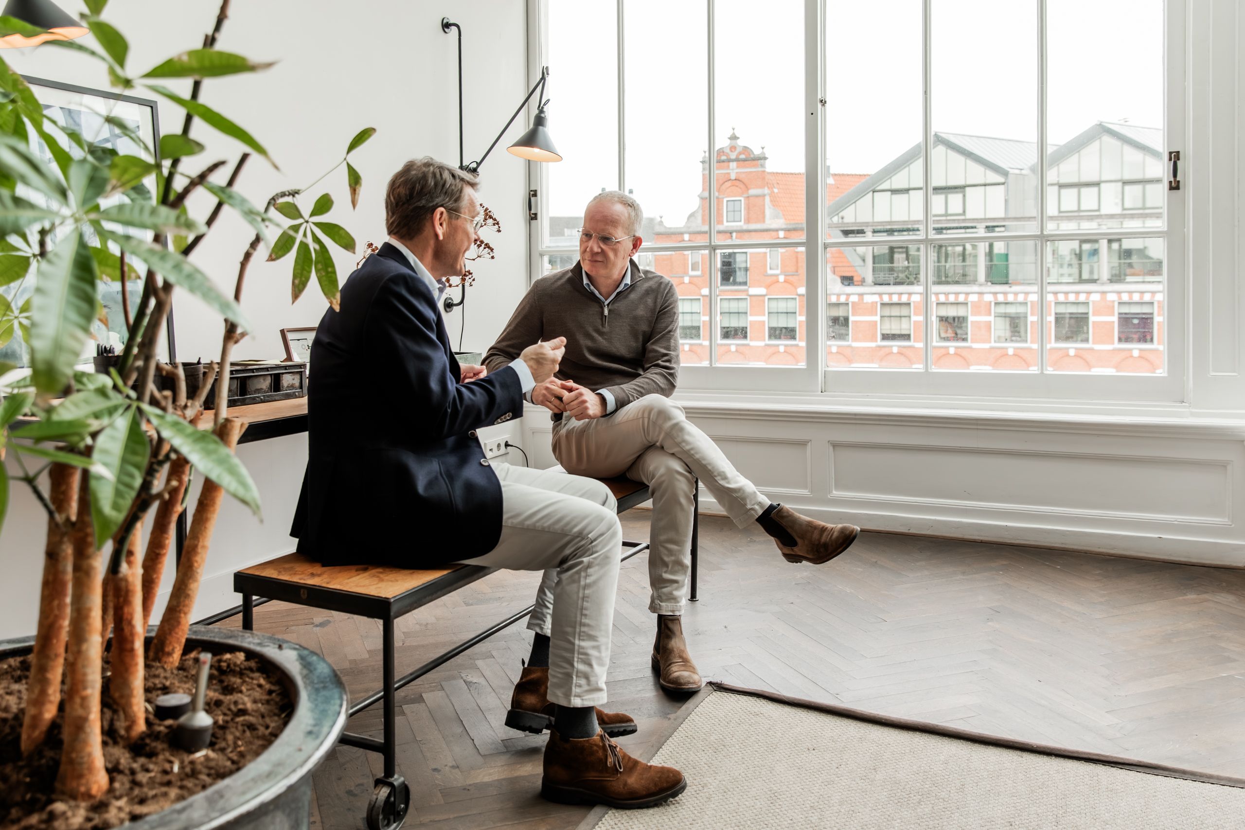 Verkoop i-to-i aan Tesorion
