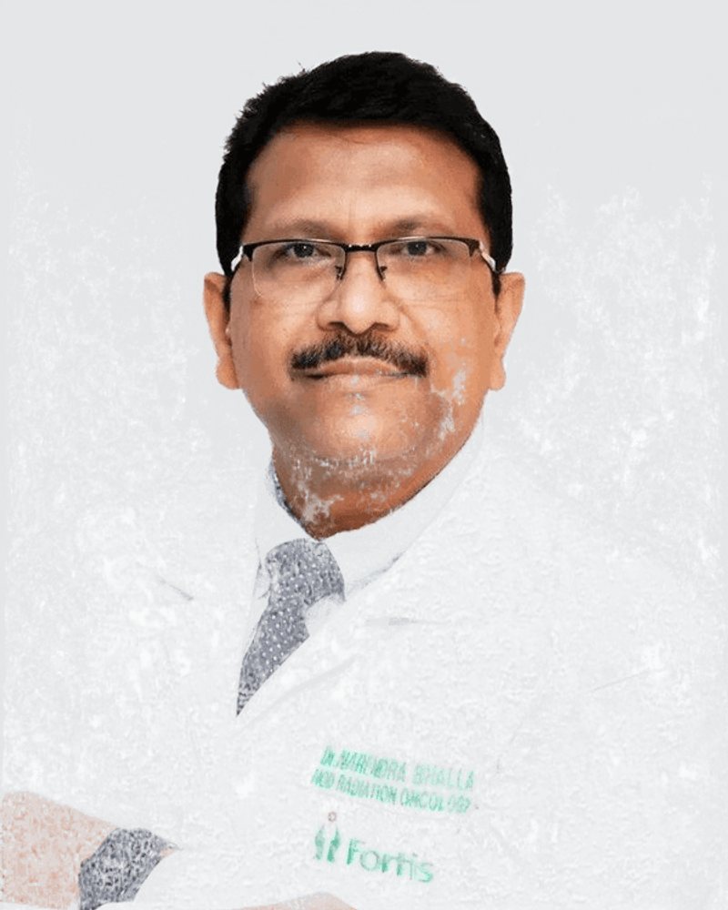Dr Narendra Bhalla