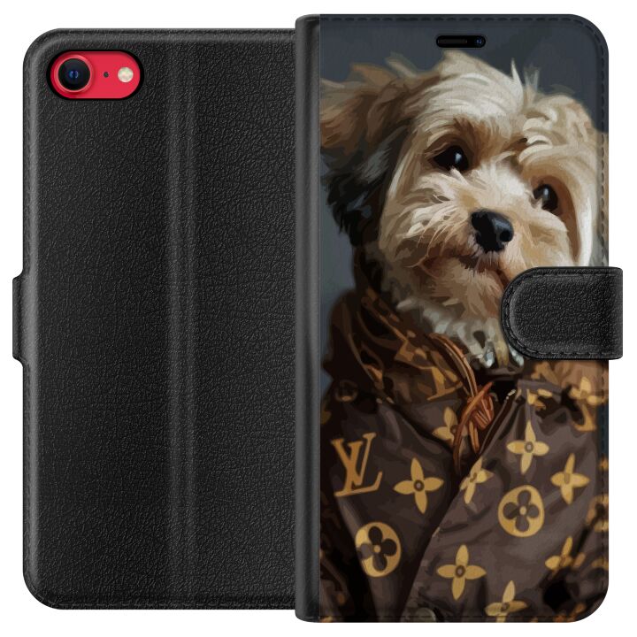 Kompatibelt Plånboksfodral till Apple iPhone SE (2020) Liten hund i lyxig jacka med elegant och rolig design för modeälskare och stiliga hundägare.