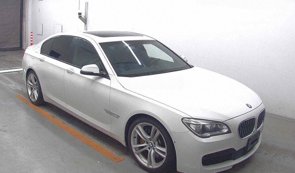 2013 BMW 7 SERIES 750I M-SPORT PACKAGE