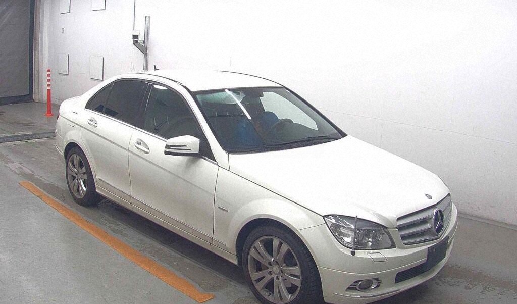 2010 MERCEDES BENZ C-CLASS 4D C300 AVANTGARDE