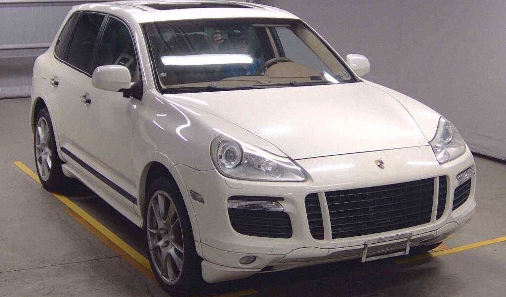 2009 PORSCHE CAYENNE 4WD GTS