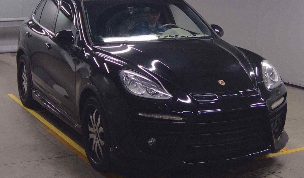 2012 PORSCHE CAYENNE 4WD TURBO
