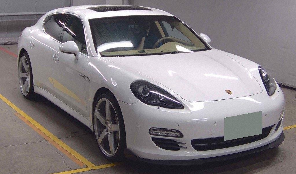 2012 PORSCHE PANAMERA 5D S HYBRID