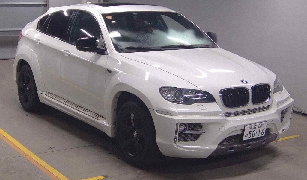 2013 BMW X6 4WD XDRIVE 50I