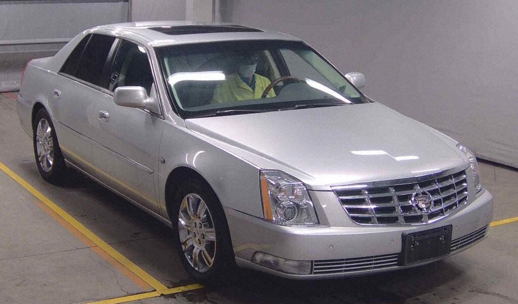 2010 CADILLAC DTS PLATINUM