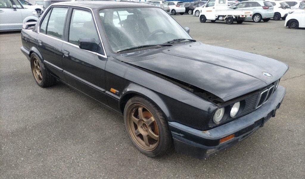 1990 BMW 3 SERIES 4D 325I