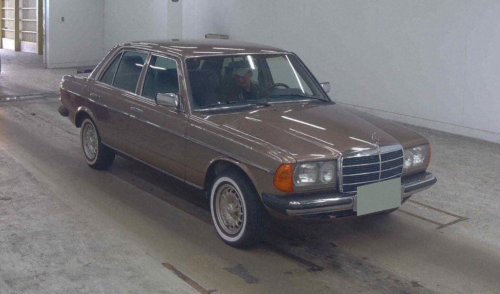 1983 MERCEDES BENZ MEDIUM CLASS 4D 280E