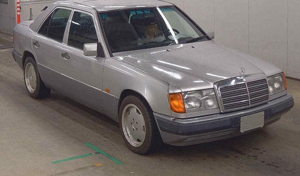 1993 MERCEDES BENZ E-CLASS 4D E280