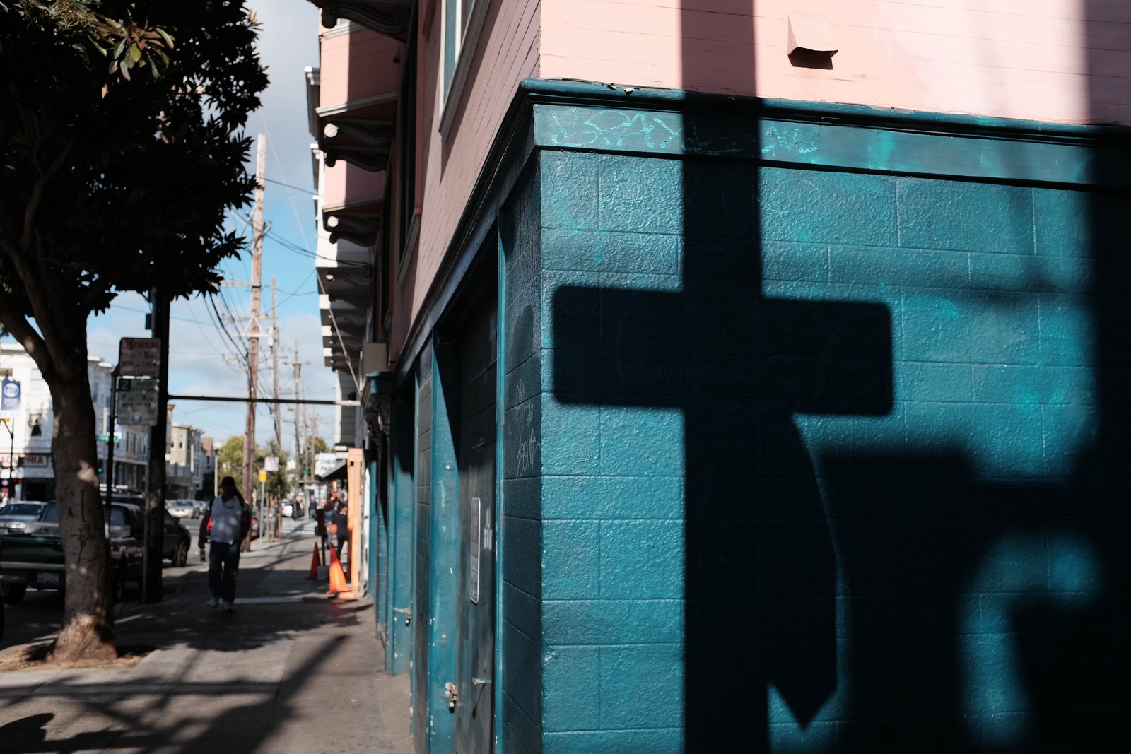 Urban Contrast