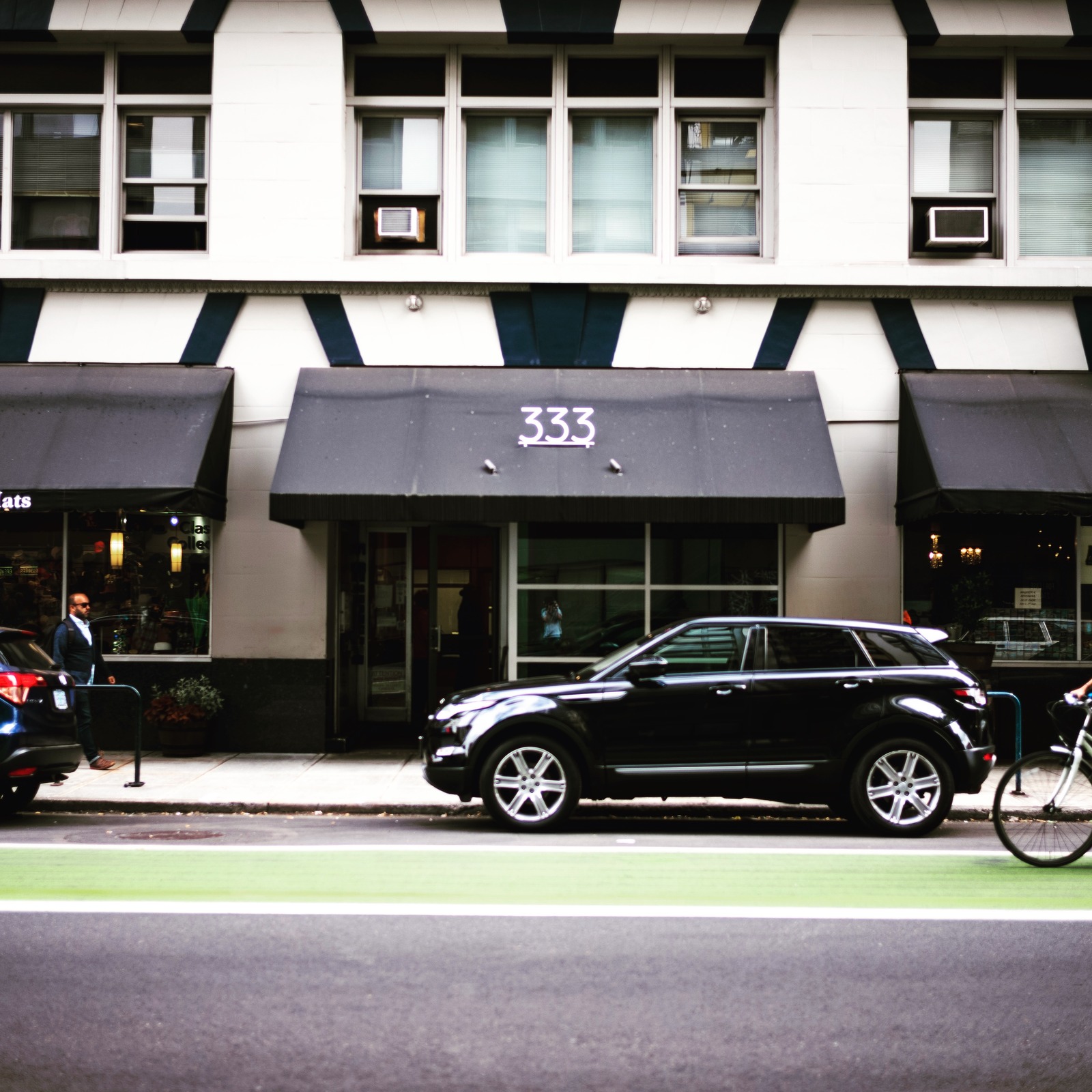 Urban Scene at 333