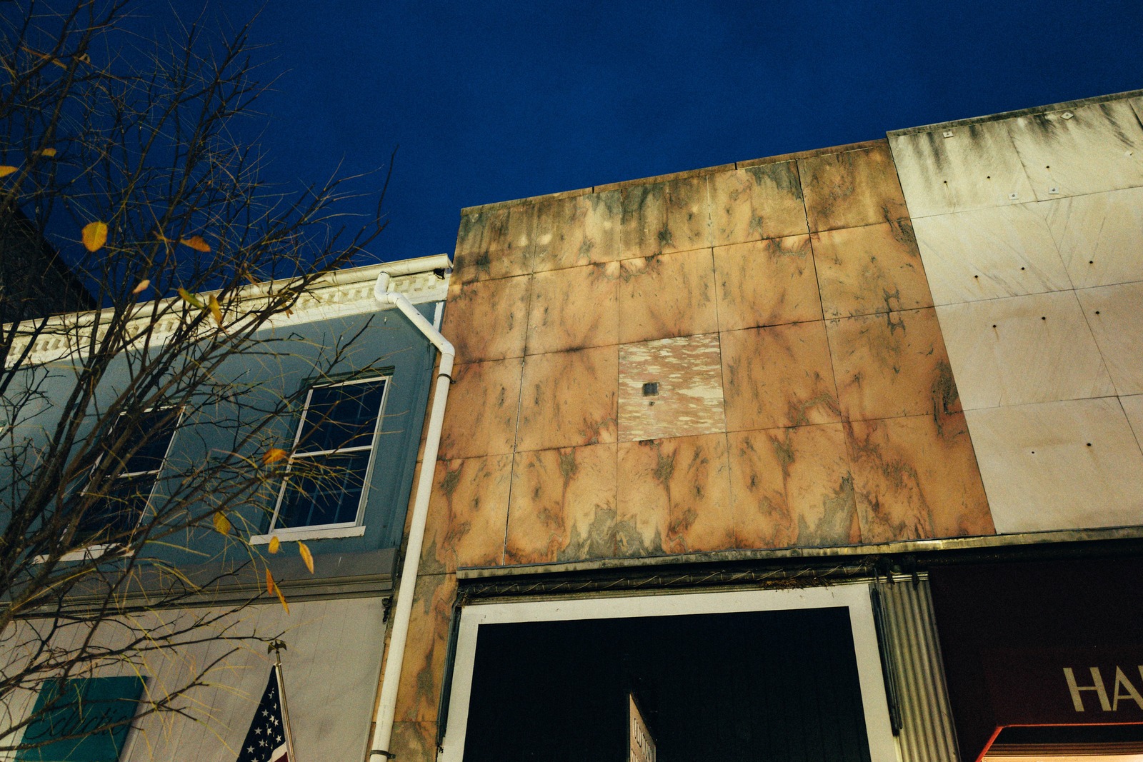Urban Decay at Dusk