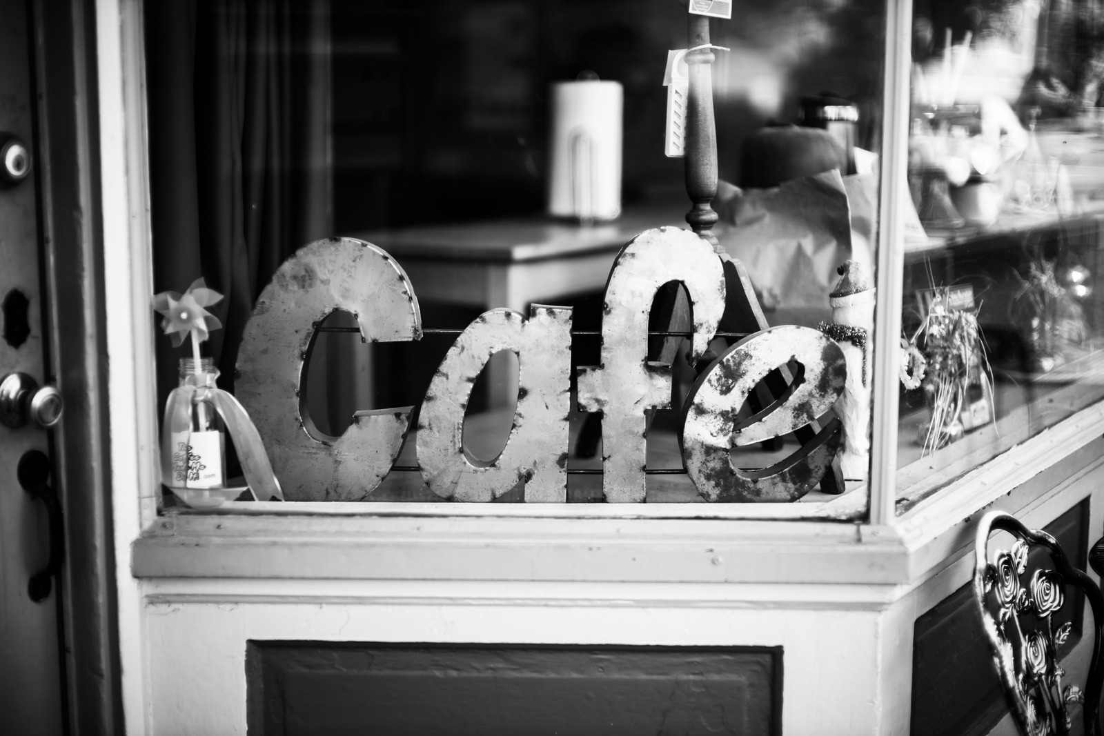 Vintage Café Charm