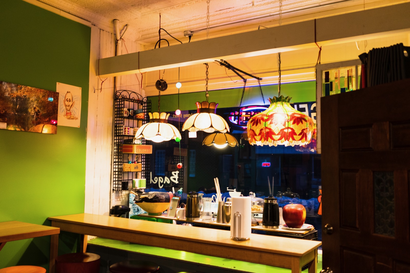 Cozy Cafe Ambiance