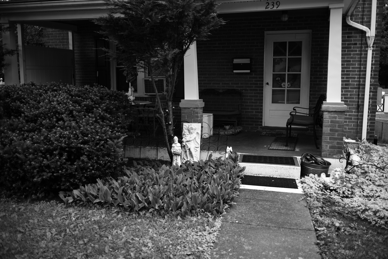 Quiet Entranceway