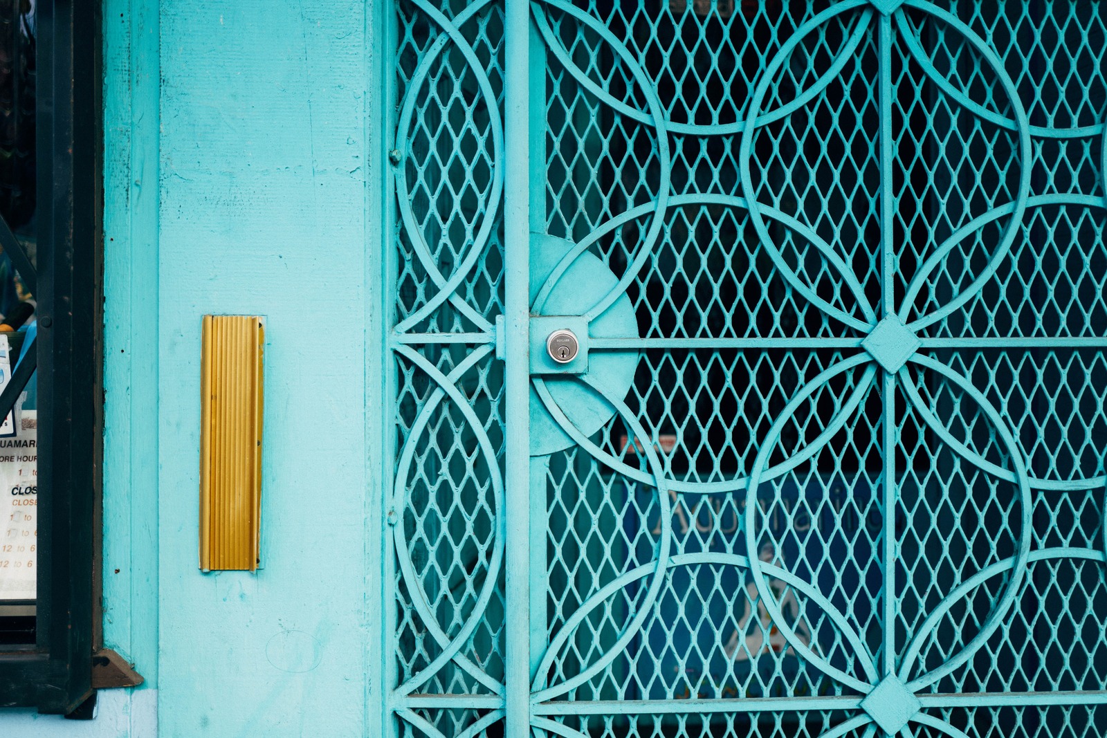 Aqua Gate Detail