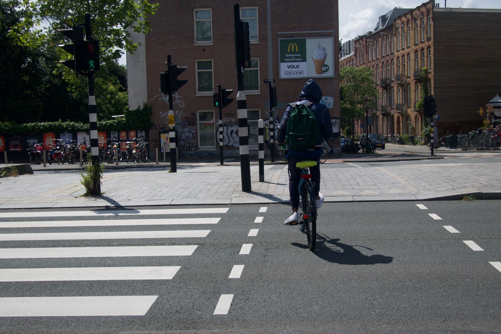 Urban Cycling Scene