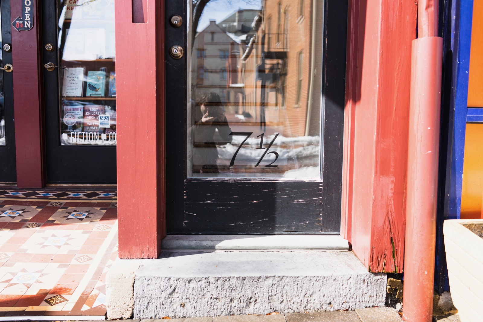 Quaint Threshold