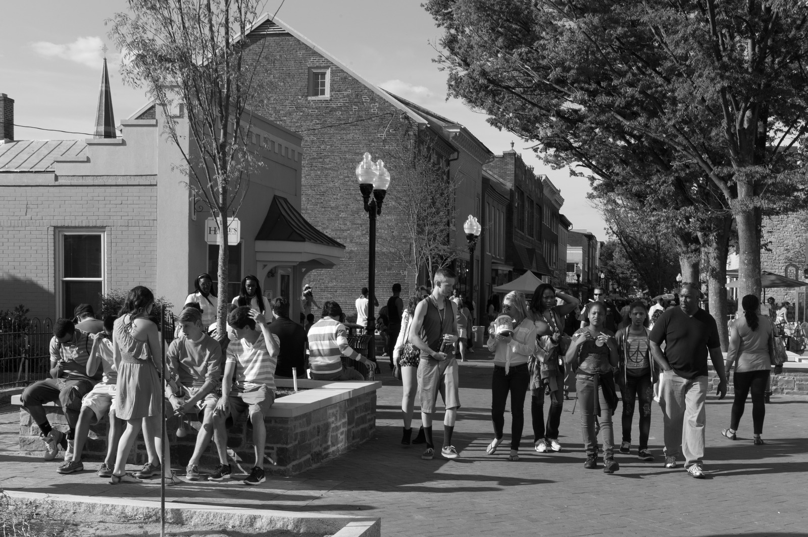 Urban Social Scene