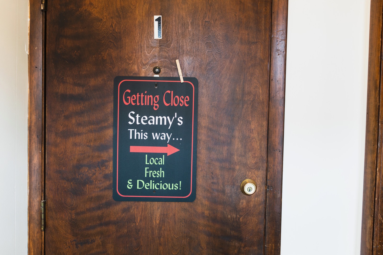 Door to Delicacies