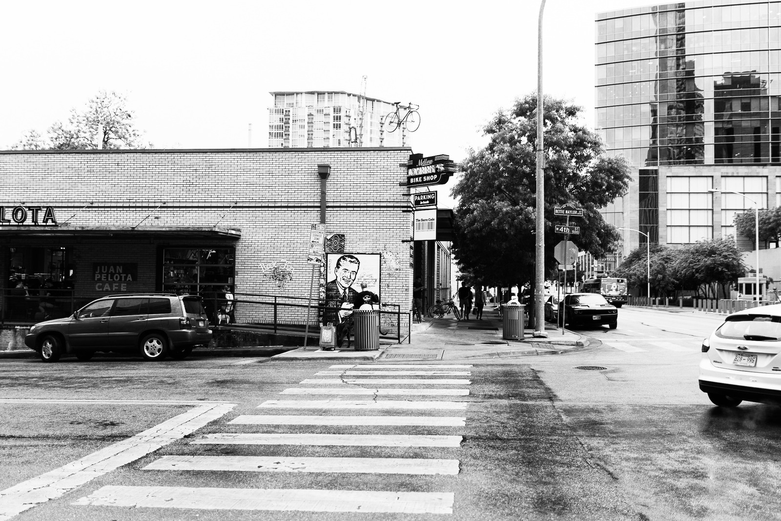 Urban Story: A Black and White Moment