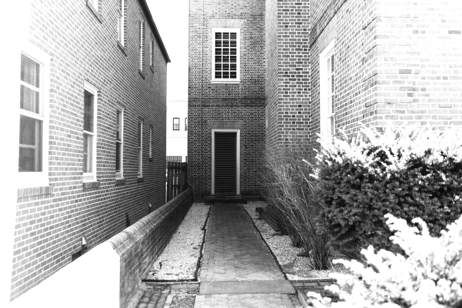Narrow Passageway