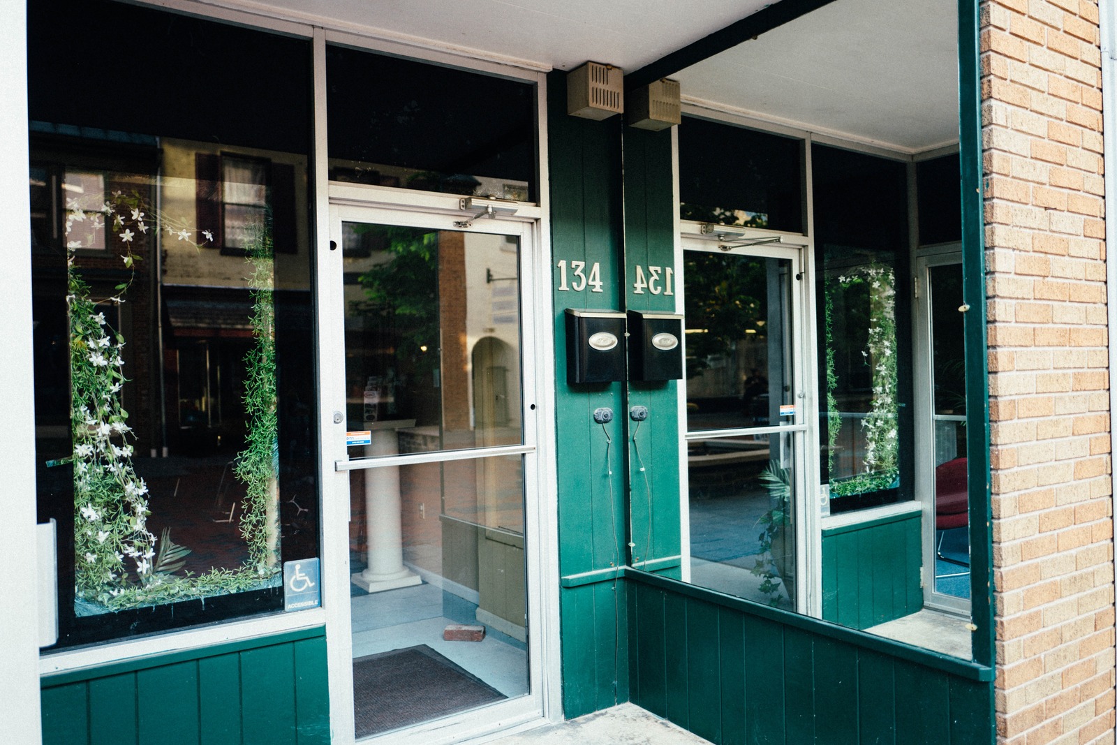 Quiet Green Facade
