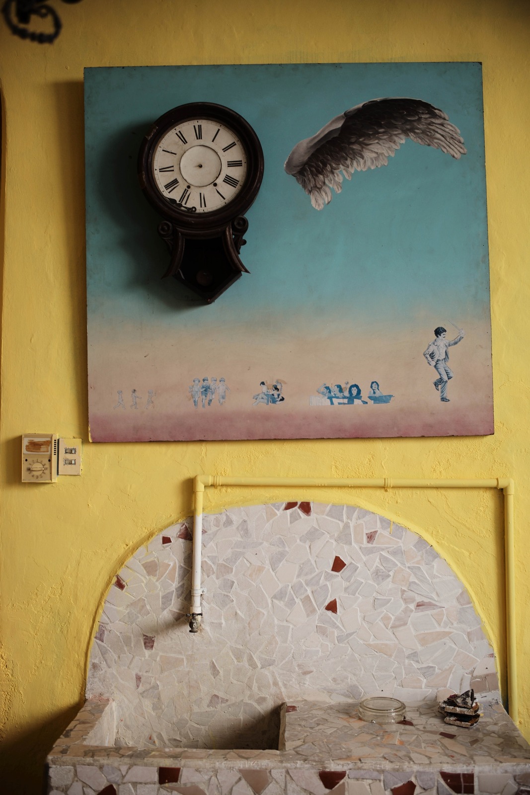 Time Flies in Color