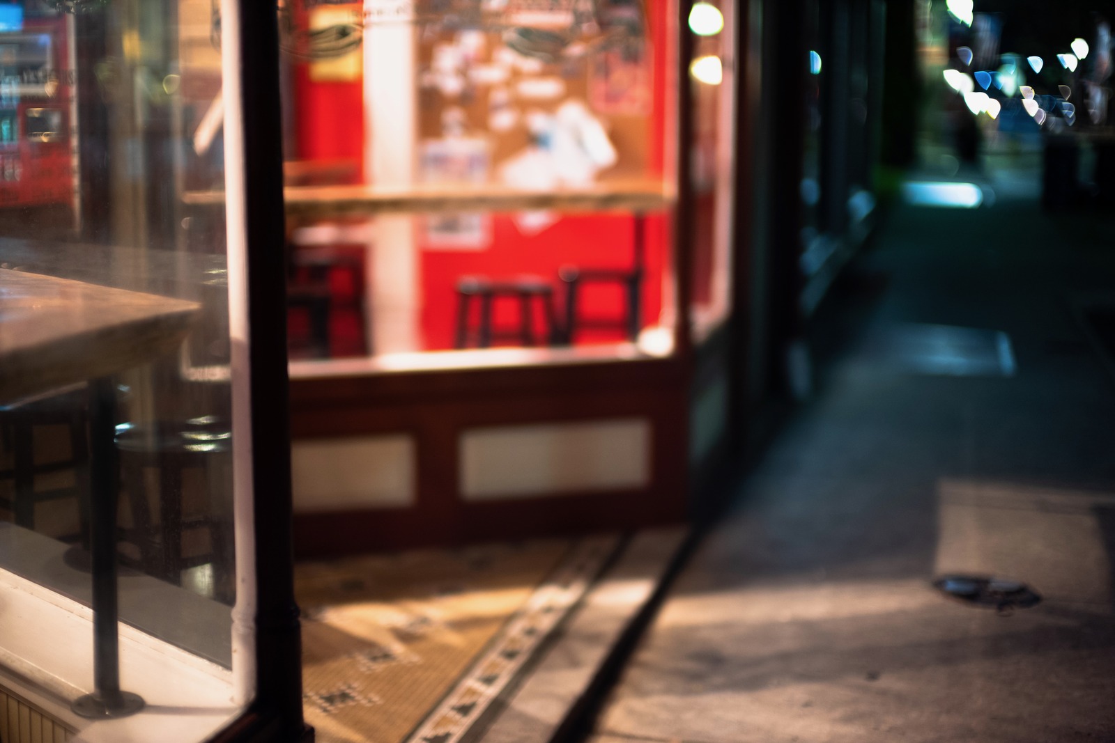 Intimate Night Cafe