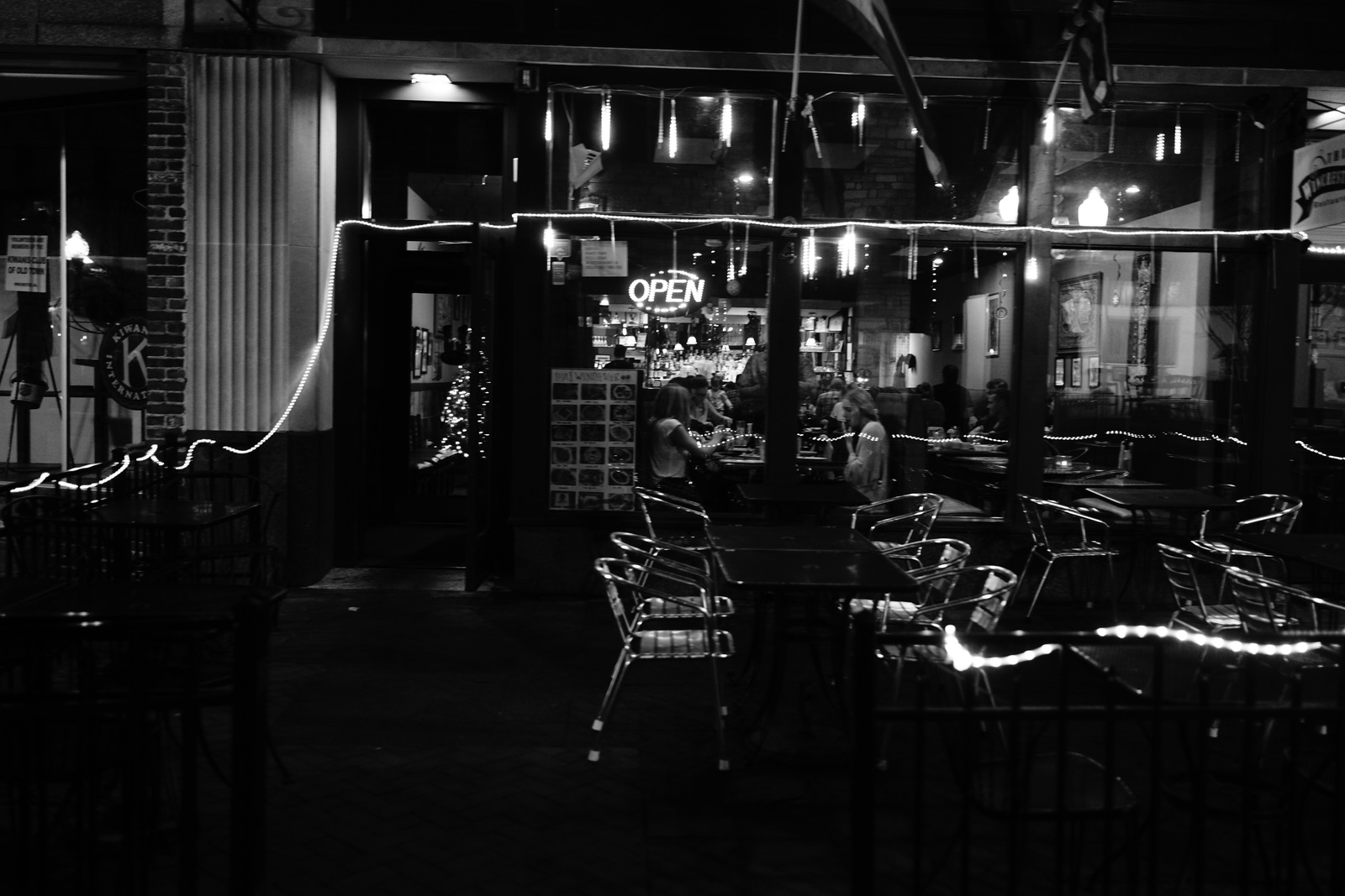 Evening Cafe Vibes