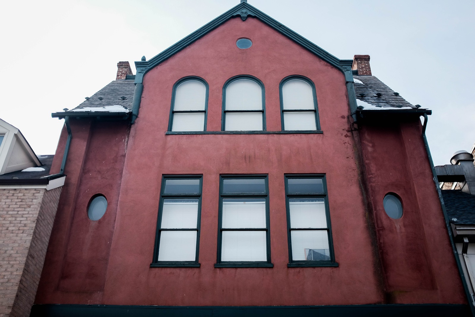 Bold Facade