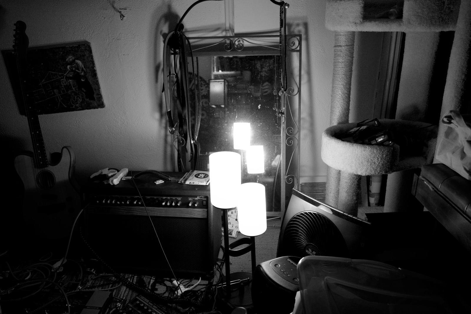 A Reflective Chaos