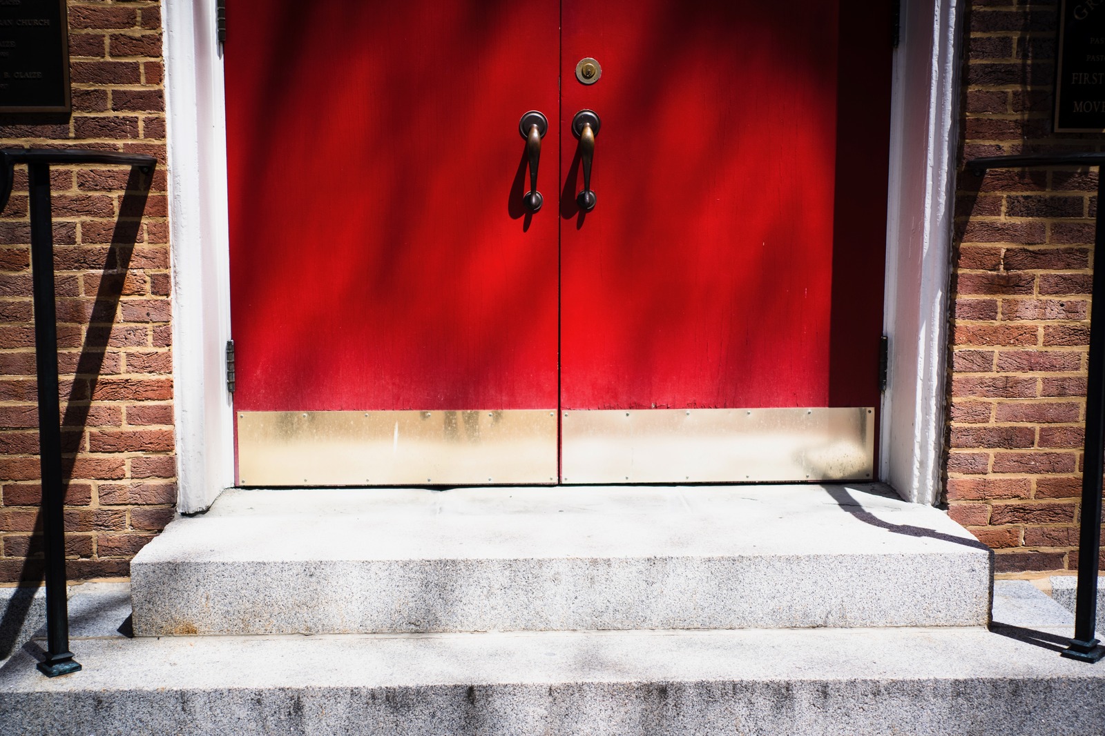 A Bold Entryway