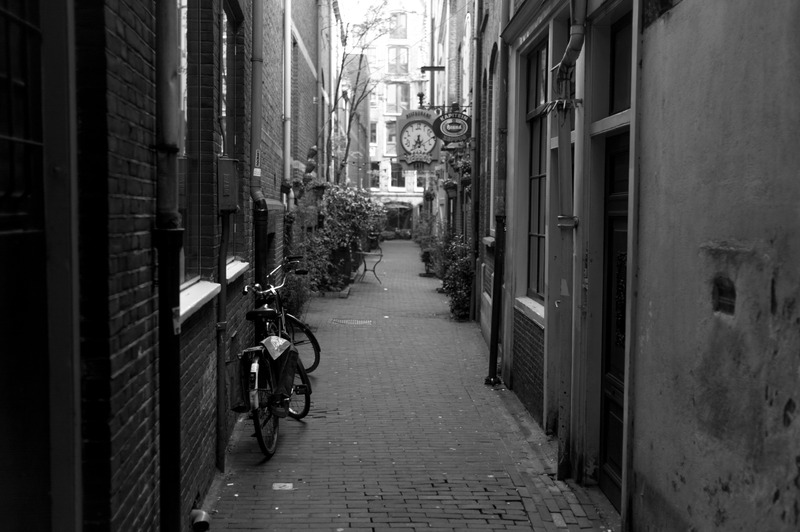 Silent Alleyway