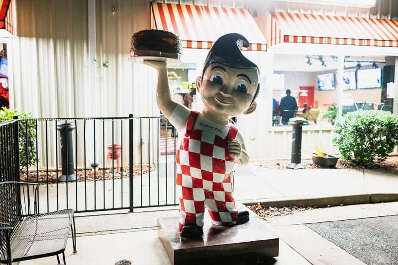 The Cheerful Cake Mascot