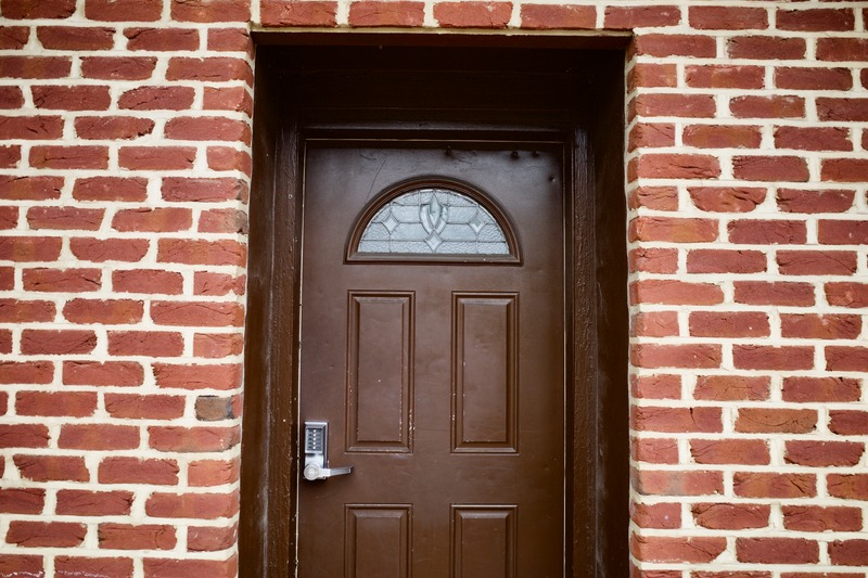 Inviting Threshold