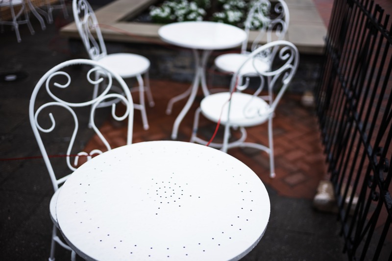 Whispers of a Café