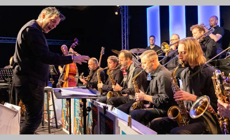 Thomas Biasotto Big Band (conducted by Pepe Lienhard)