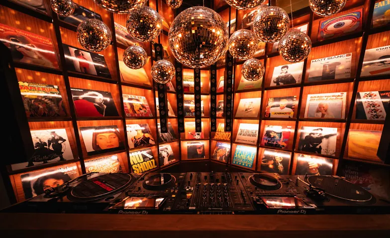 MAISON NEW YEARS BASH!