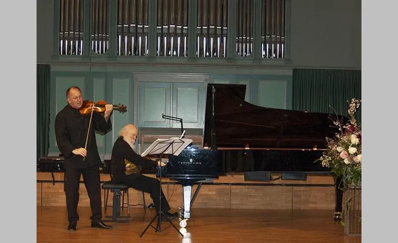 Schubert & Ustwolskaja